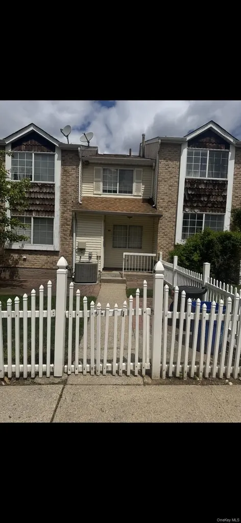6A Dreyer Ave Dreyer Staten Island NY 10314