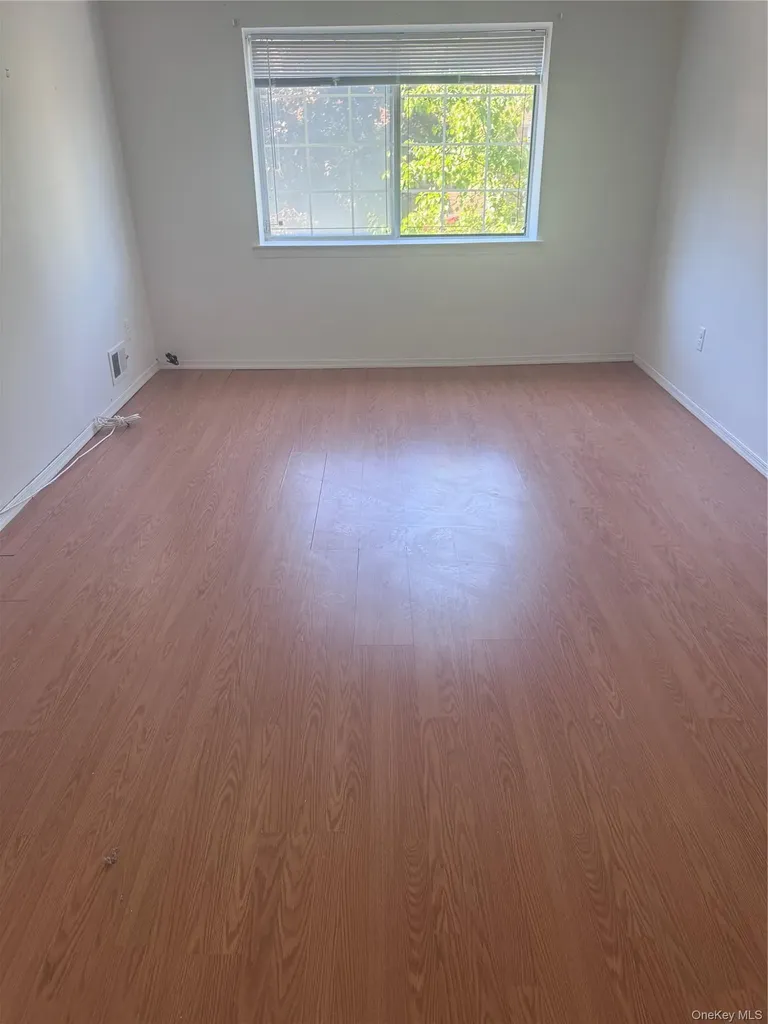 6A Dreyer Ave Dreyer Staten Island NY 10314