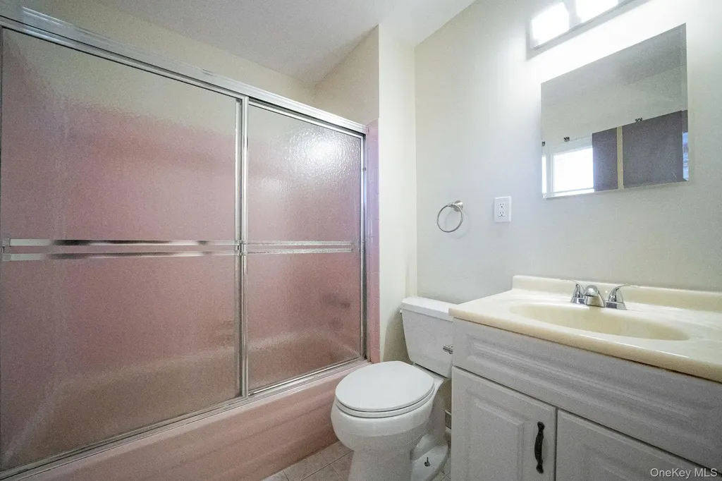 45 Roslyn Road Roslyn Heights NY 11577