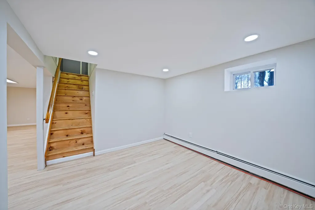 45 Roslyn Road Roslyn Heights NY 11577