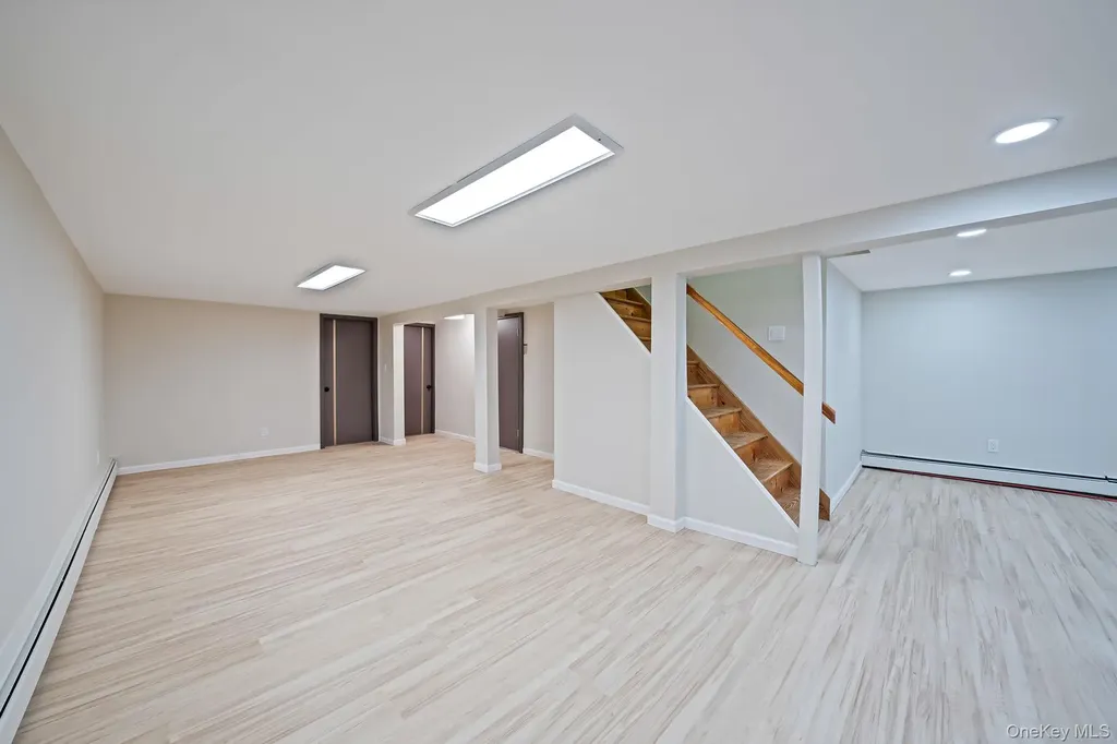 45 Roslyn Road Roslyn Heights NY 11577