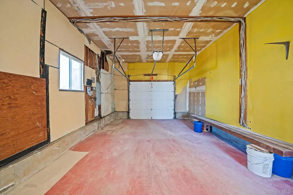 45 Roslyn Road Roslyn Heights NY 11577