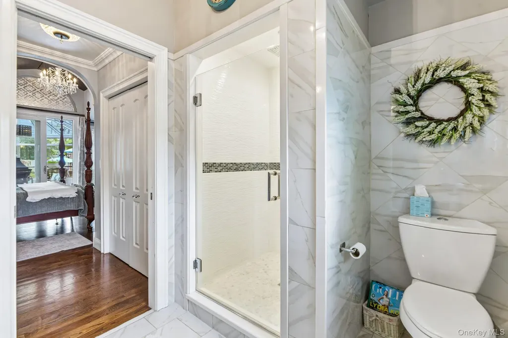 106 Morewood Drive Smithtown NY 11787
