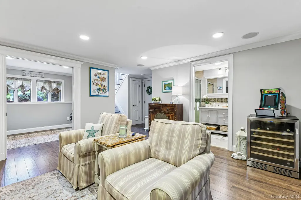 106 Morewood Drive Smithtown NY 11787