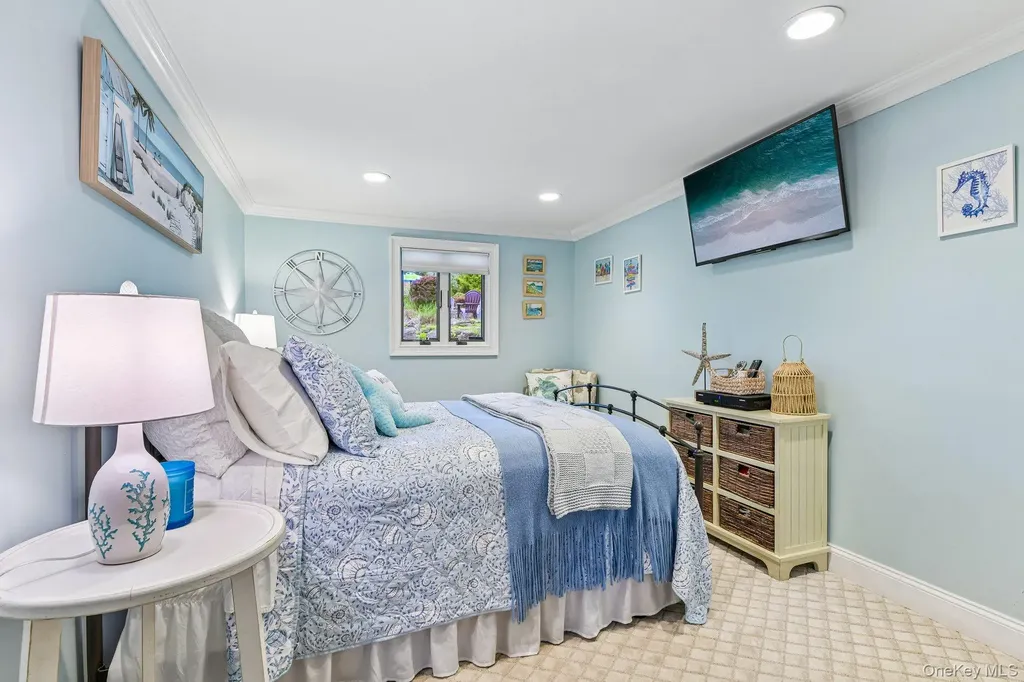 106 Morewood Drive Smithtown NY 11787