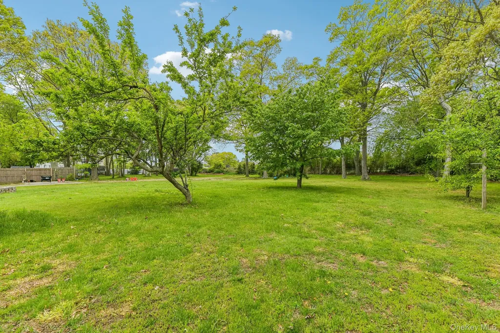 1374 Saxon Avenue Bay Shore NY 11706