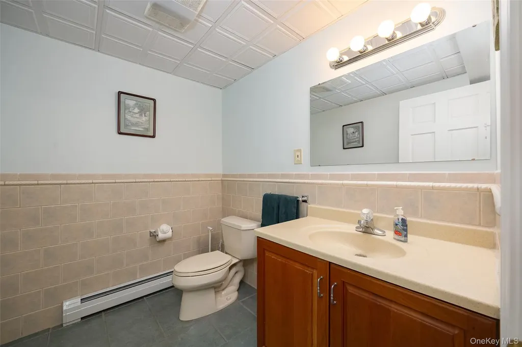 79 E Forest Trail Holmes NY 12531