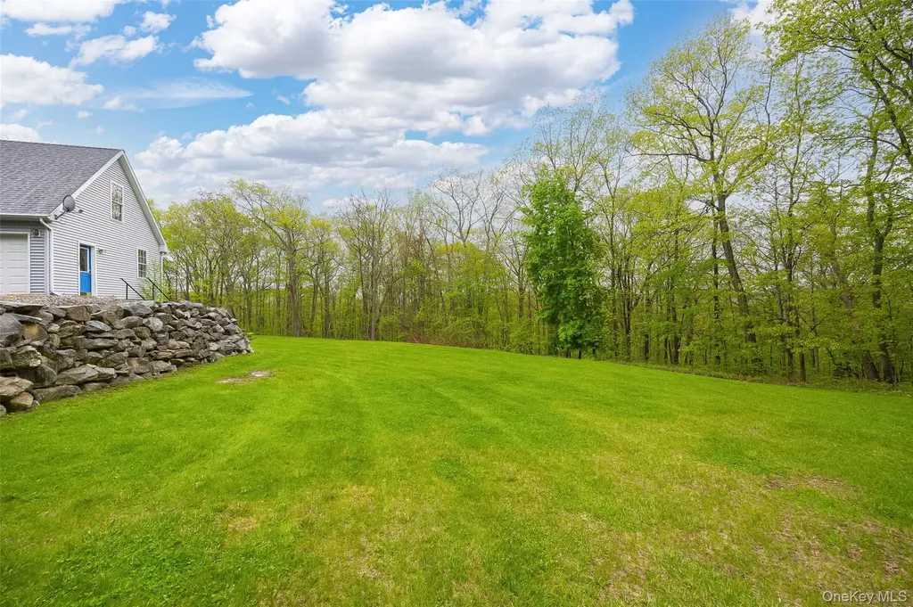 79 E Forest Trail Holmes NY 12531