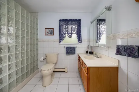 79 E Forest Trail Holmes NY 12531