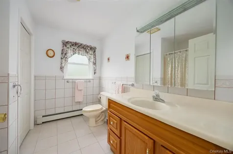 79 E Forest Trail Holmes NY 12531