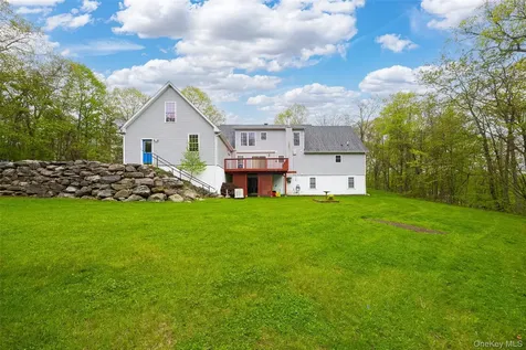79 E Forest Trail Holmes NY 12531