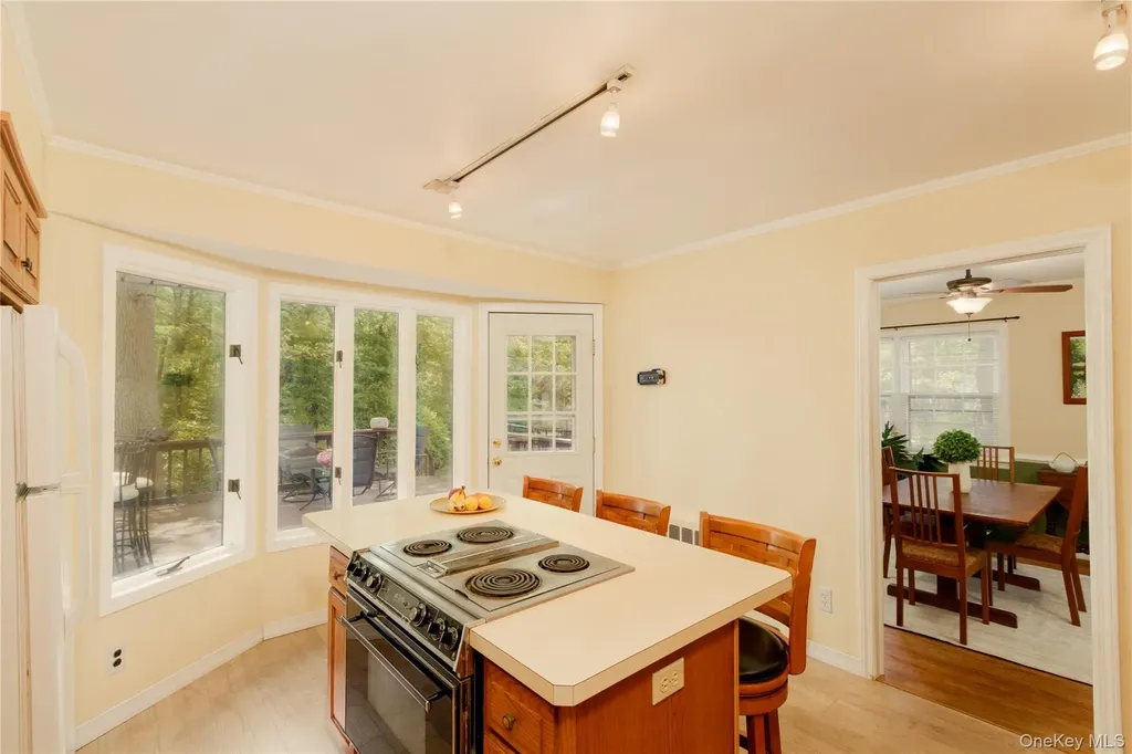 14 Bunkerhill Drive Huntington NY 11743