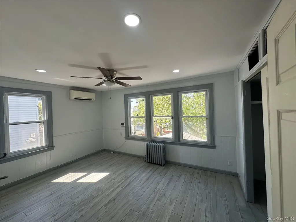 7332 53rd Road Maspeth NY 11378