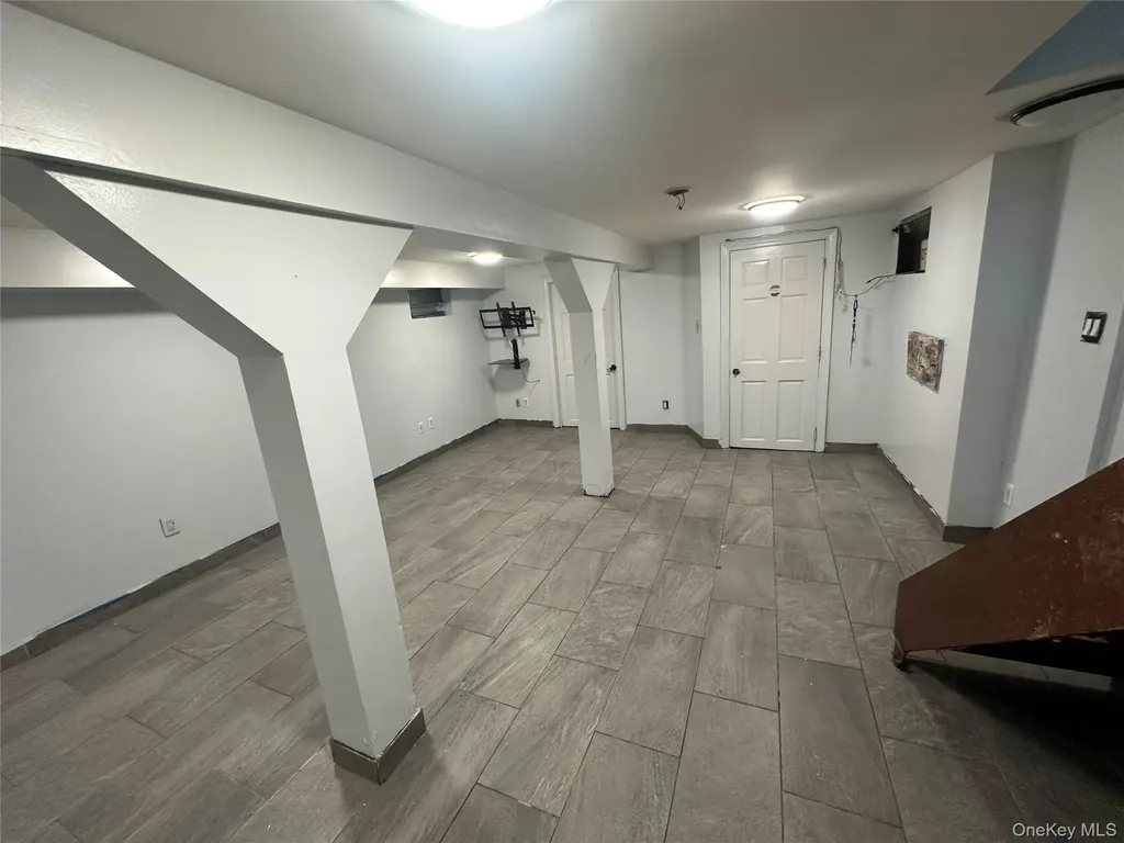 7332 53rd Road Maspeth NY 11378