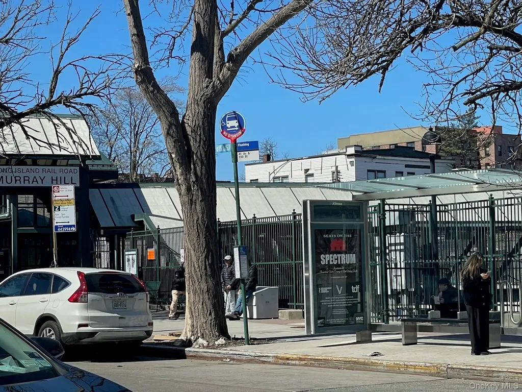41-13 149 Place Flushing NY 11355