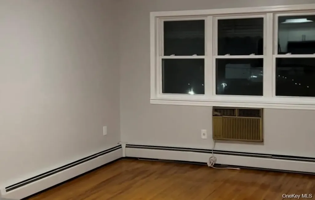 3224 Gunther Avenue Bronx NY 10469