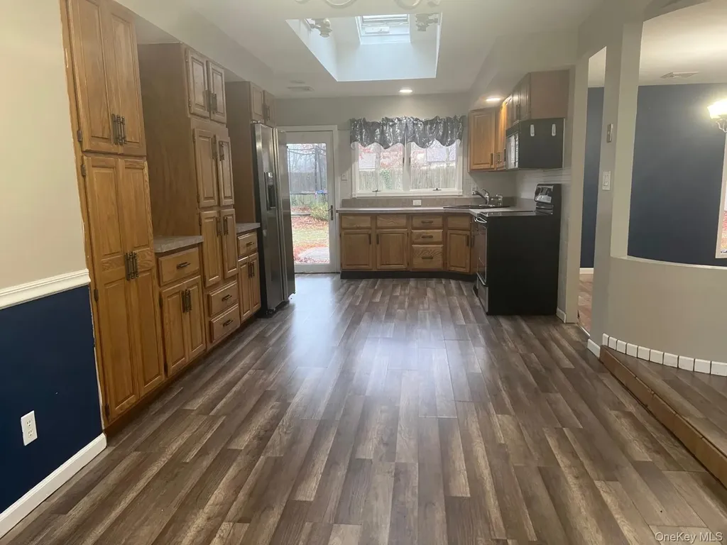 7 Wicket Street Coram NY 11727