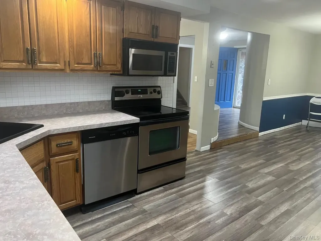 7 Wicket Street Coram NY 11727