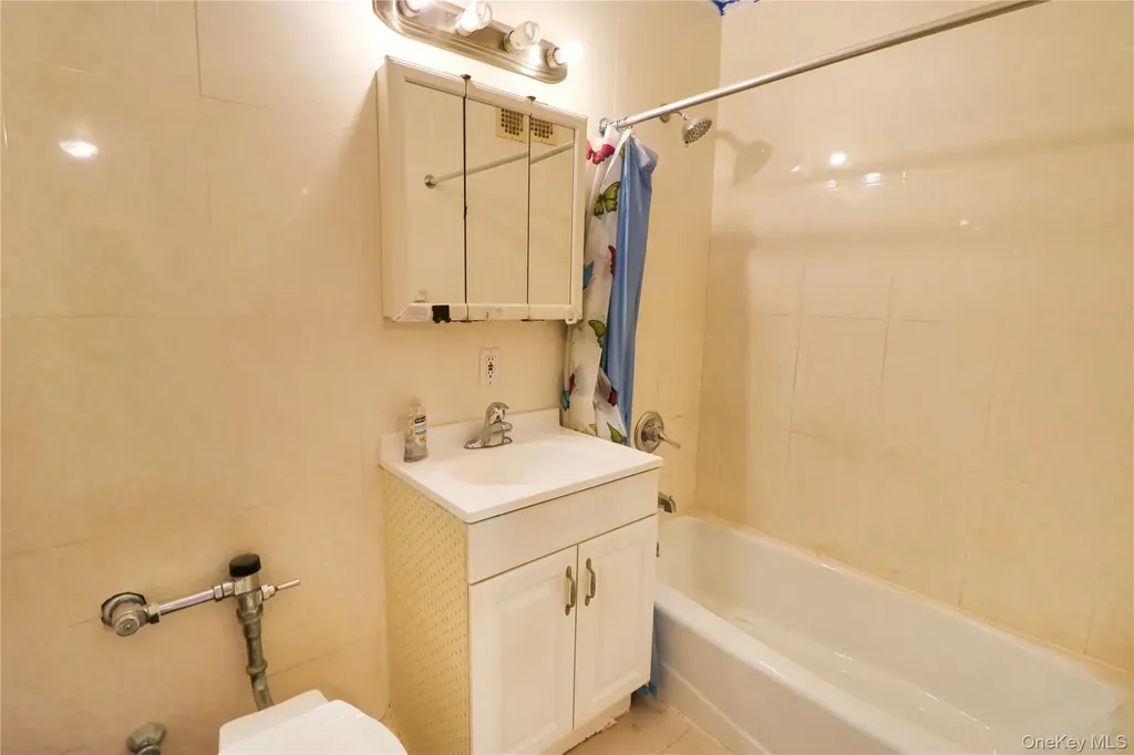 4125 Kissena Boulevard Flushing NY 11355