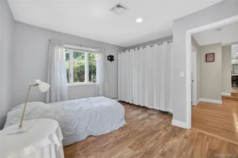 30 Brandeis Avenue Mohegan Lake NY 10547