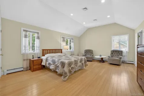 30 Brandeis Avenue Mohegan Lake NY 10547