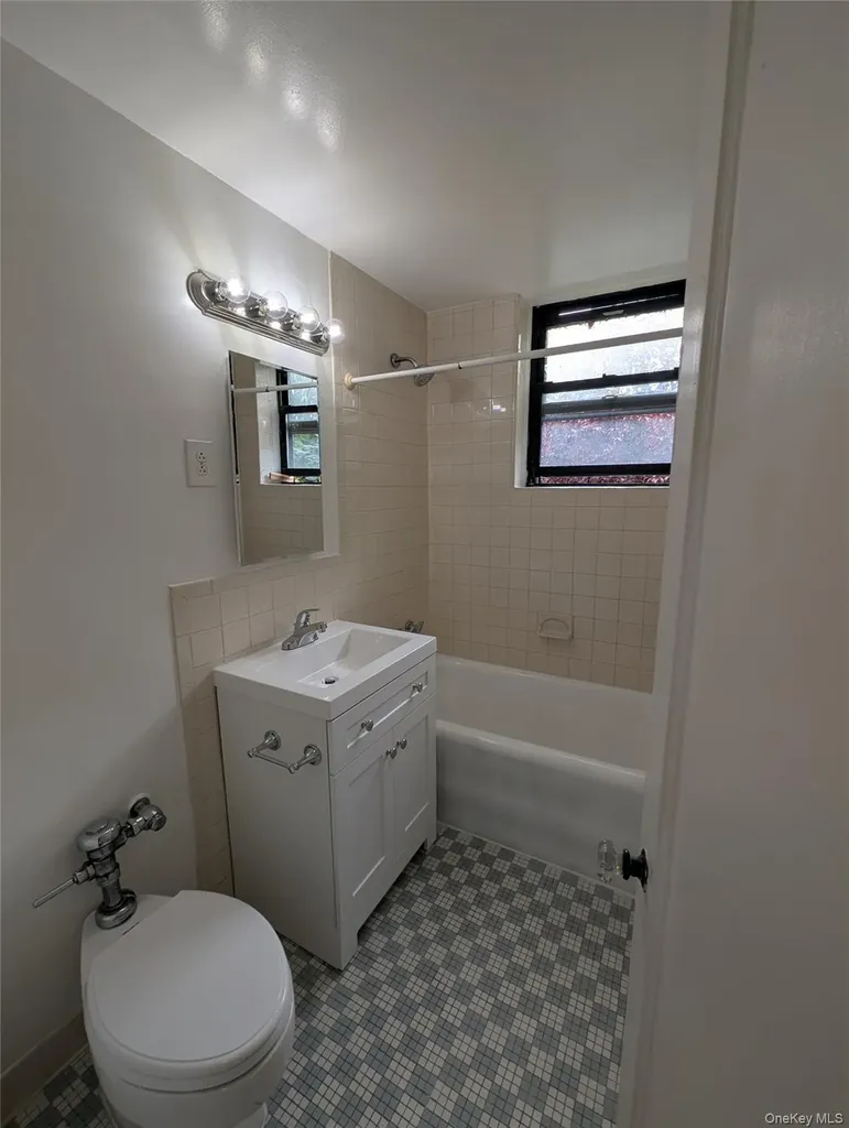 3 Greenridge Avenue White Plains NY 10605