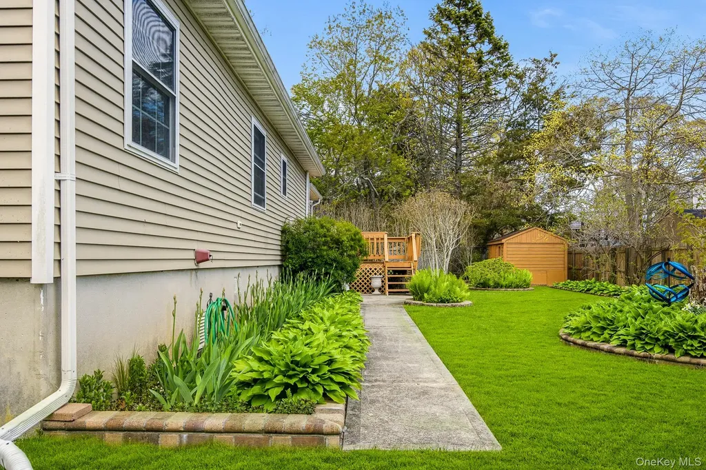 46 Lafayette Drive Shirley NY 11967