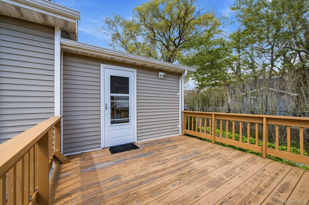 46 Lafayette Drive Shirley NY 11967