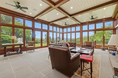 13 Spy Glass Lane Staatsburg NY 12580