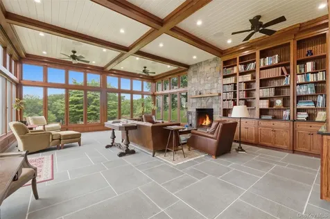 13 Spy Glass Lane Staatsburg NY 12580