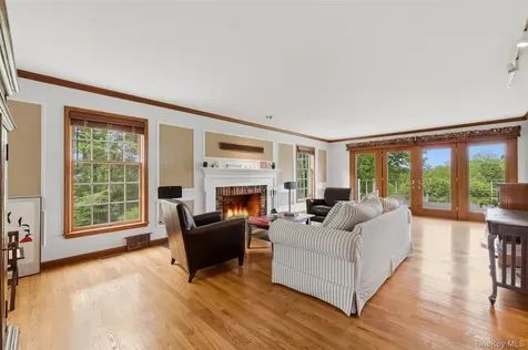 13 Spy Glass Lane Staatsburg NY 12580