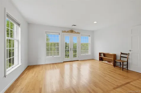 13 Spy Glass Lane Staatsburg NY 12580