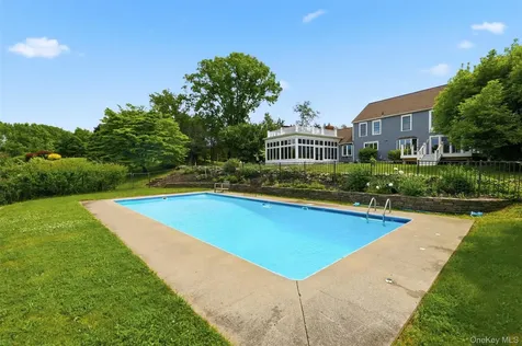 13 Spy Glass Lane Staatsburg NY 12580