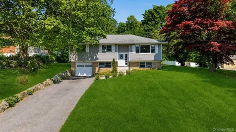 66 High View Drive Carmel NY 10512
