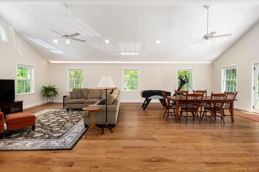 58 Lake Road Katonah NY 10536