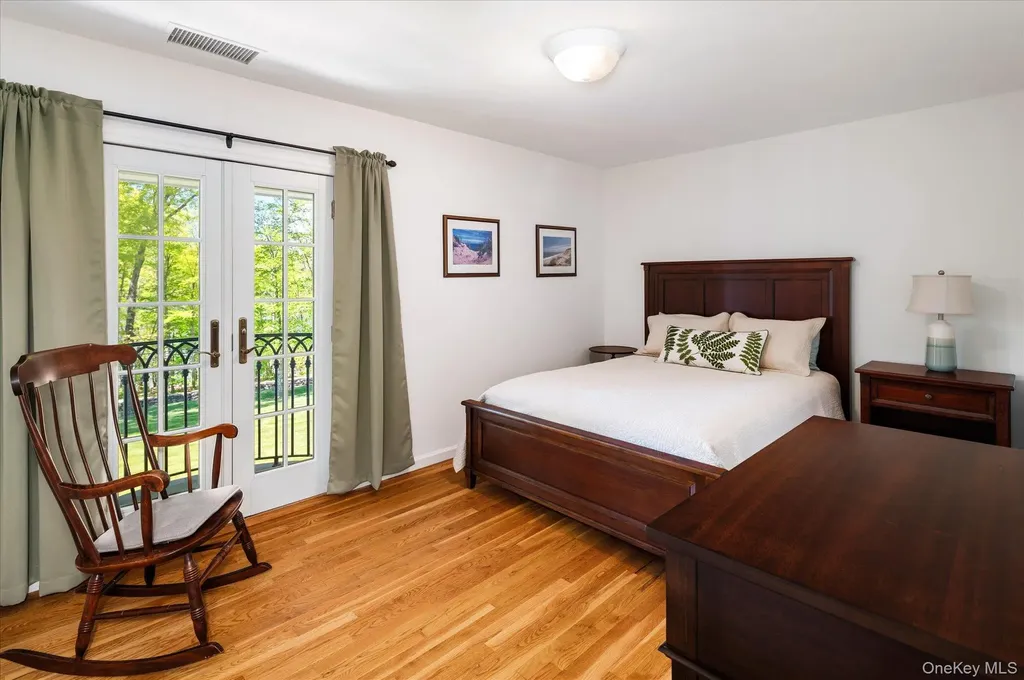 58 Lake Road Katonah NY 10536