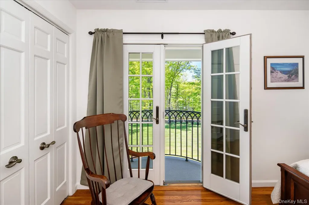 58 Lake Road Katonah NY 10536