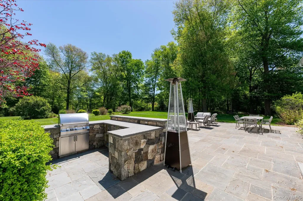 58 Lake Road Katonah NY 10536