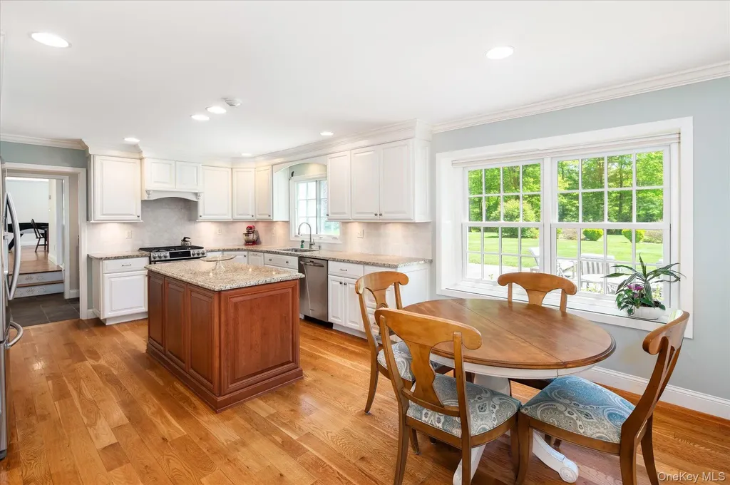 58 Lake Road Katonah NY 10536