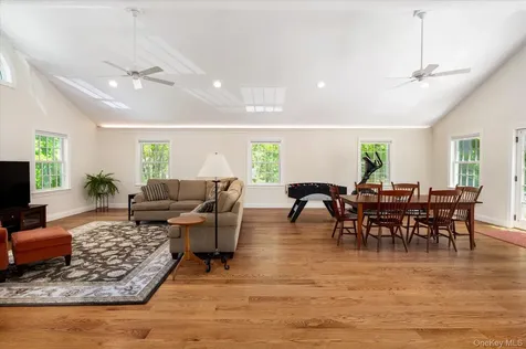 58 Lake Road Katonah NY 10536