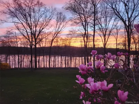58 Lake Road Katonah NY 10536