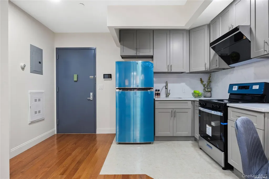 141-15 Cherry Avenue Flushing NY 11355