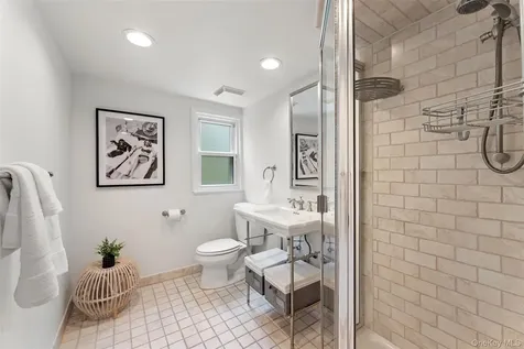 195 Ferndale Road Scarsdale NY 10583
