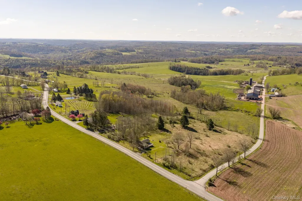 897 County Route 164 Callicoon NY 12723