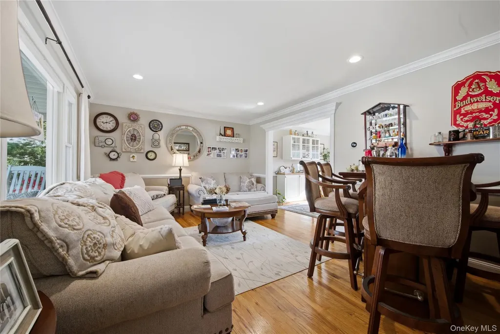 38 Elizabeth Drive Wading River NY 11792
