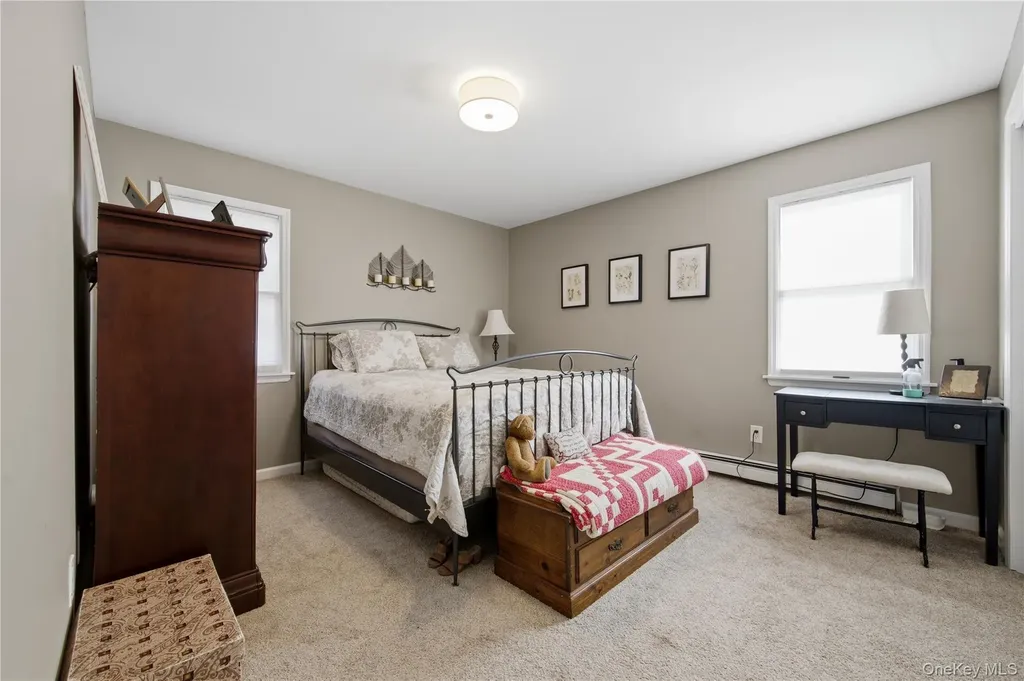 38 Elizabeth Drive Wading River NY 11792