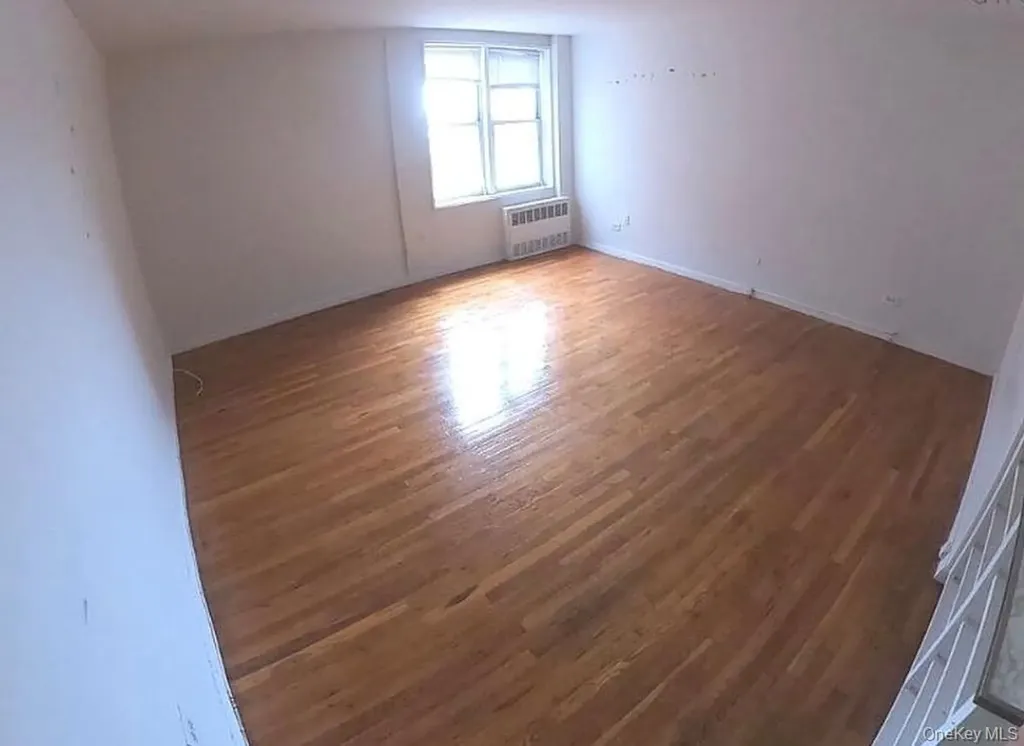 Woodside NY 11377
