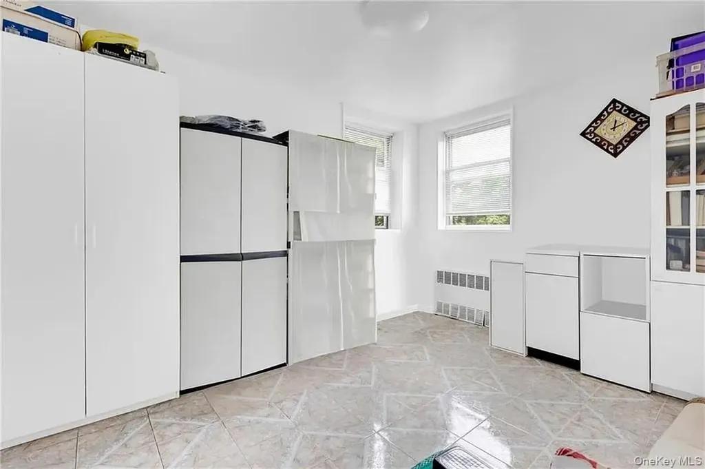2580 Ocean Parkway Brooklyn NY 11235