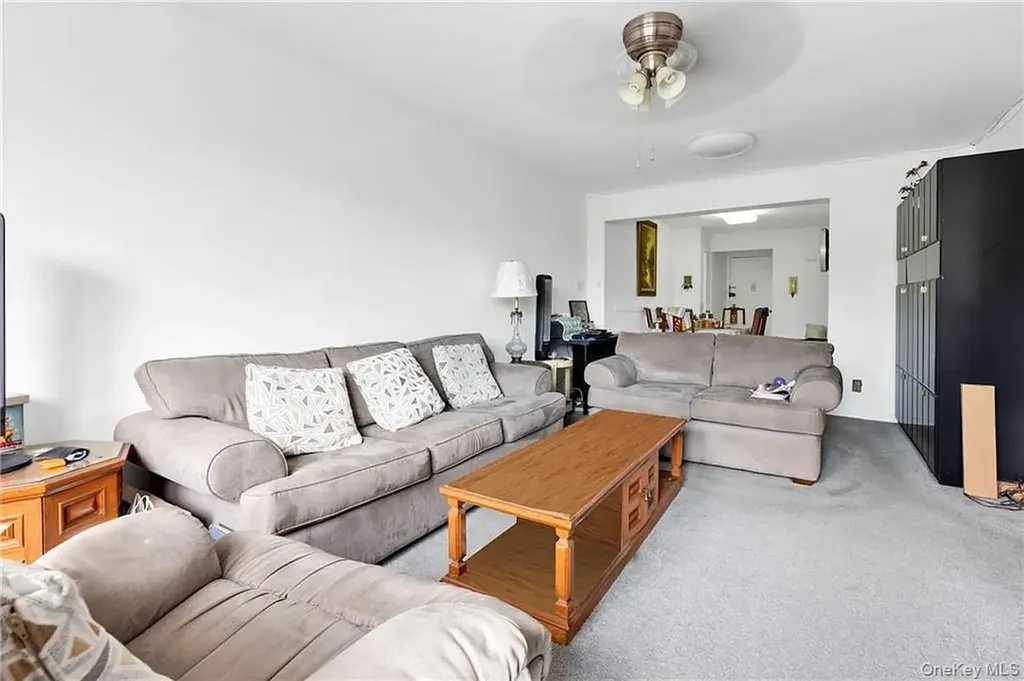 2580 Ocean Parkway Brooklyn NY 11235