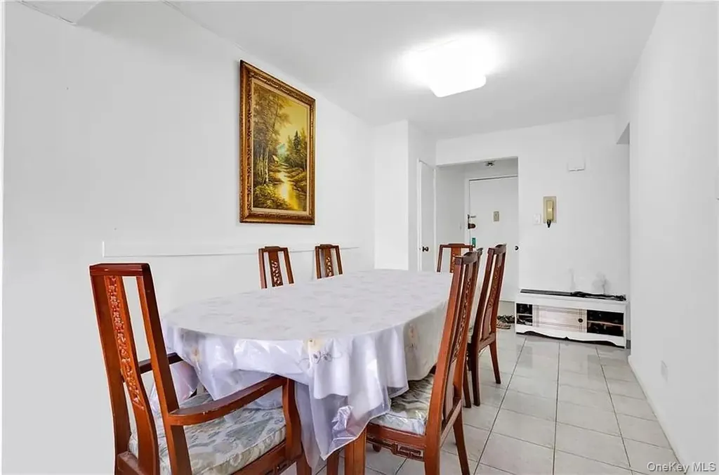 2580 Ocean Parkway Brooklyn NY 11235